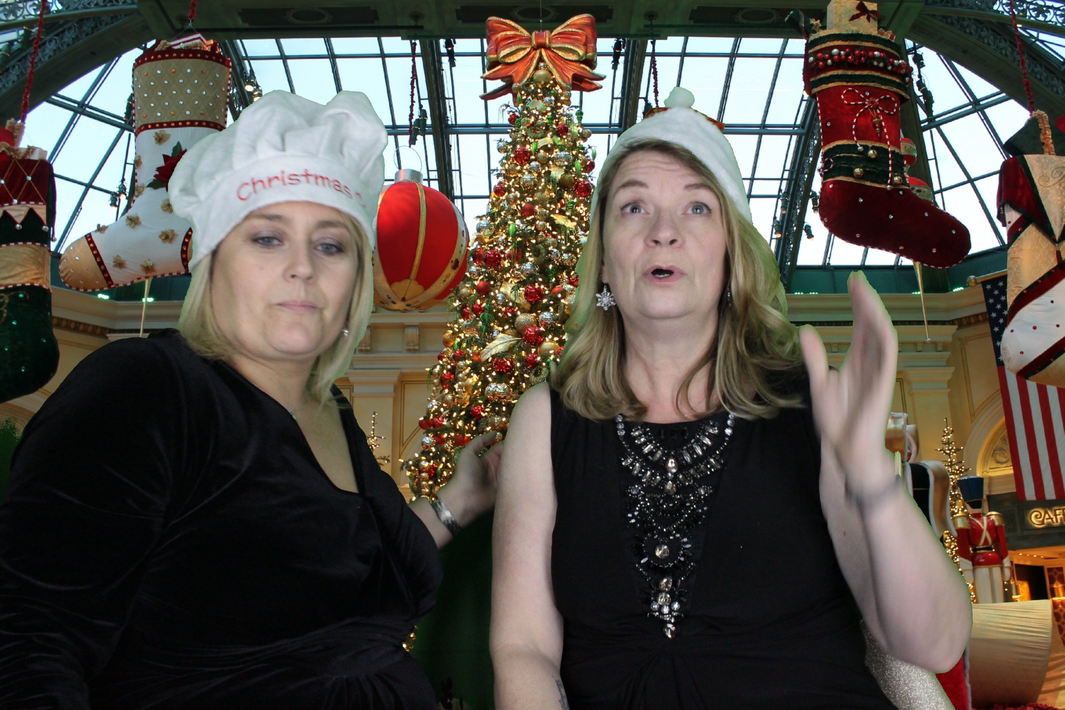 Upavon Officers' Mess Christmas Party | View more photos from the event at gallery.myphotoboothexperience.co.uk/u/MyPhotoBoothExperienceLtd/Upavon-Officers-Mess-Christmas-Party